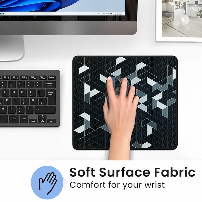 Prism-Grid Mouse Pad
